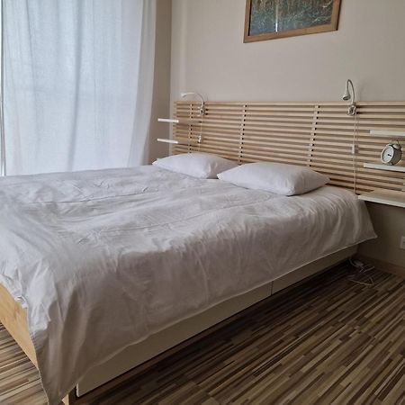 Apartgolf Sobienie Krolewskie Sobienie Szlacheckie Exteriör bild