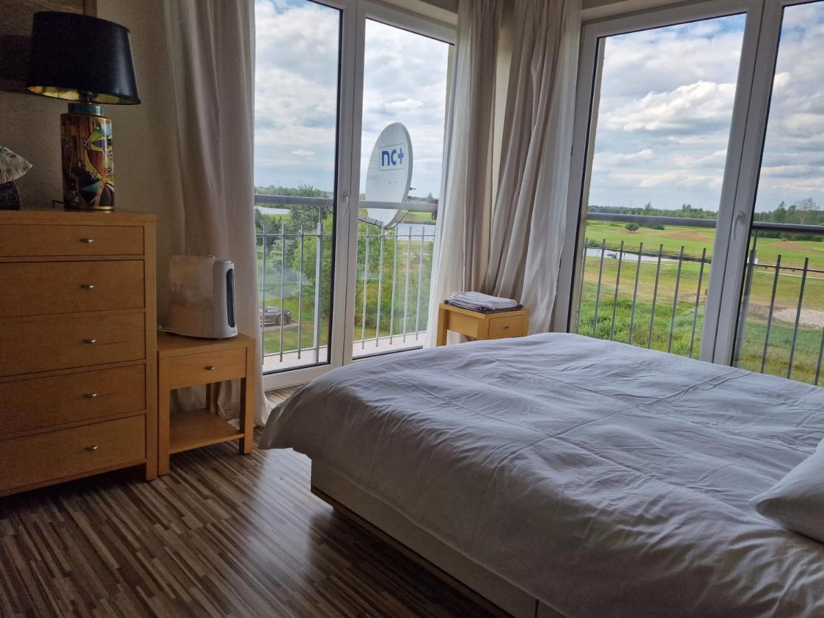 Apartgolf Sobienie Krolewskie Sobienie Szlacheckie Exteriör bild