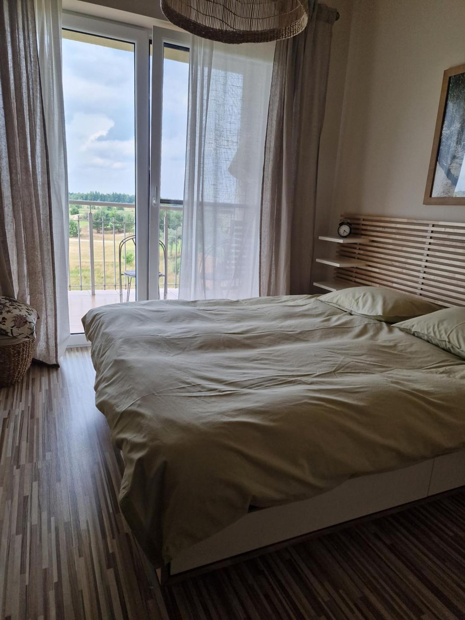 Apartgolf Sobienie Krolewskie Sobienie Szlacheckie Exteriör bild